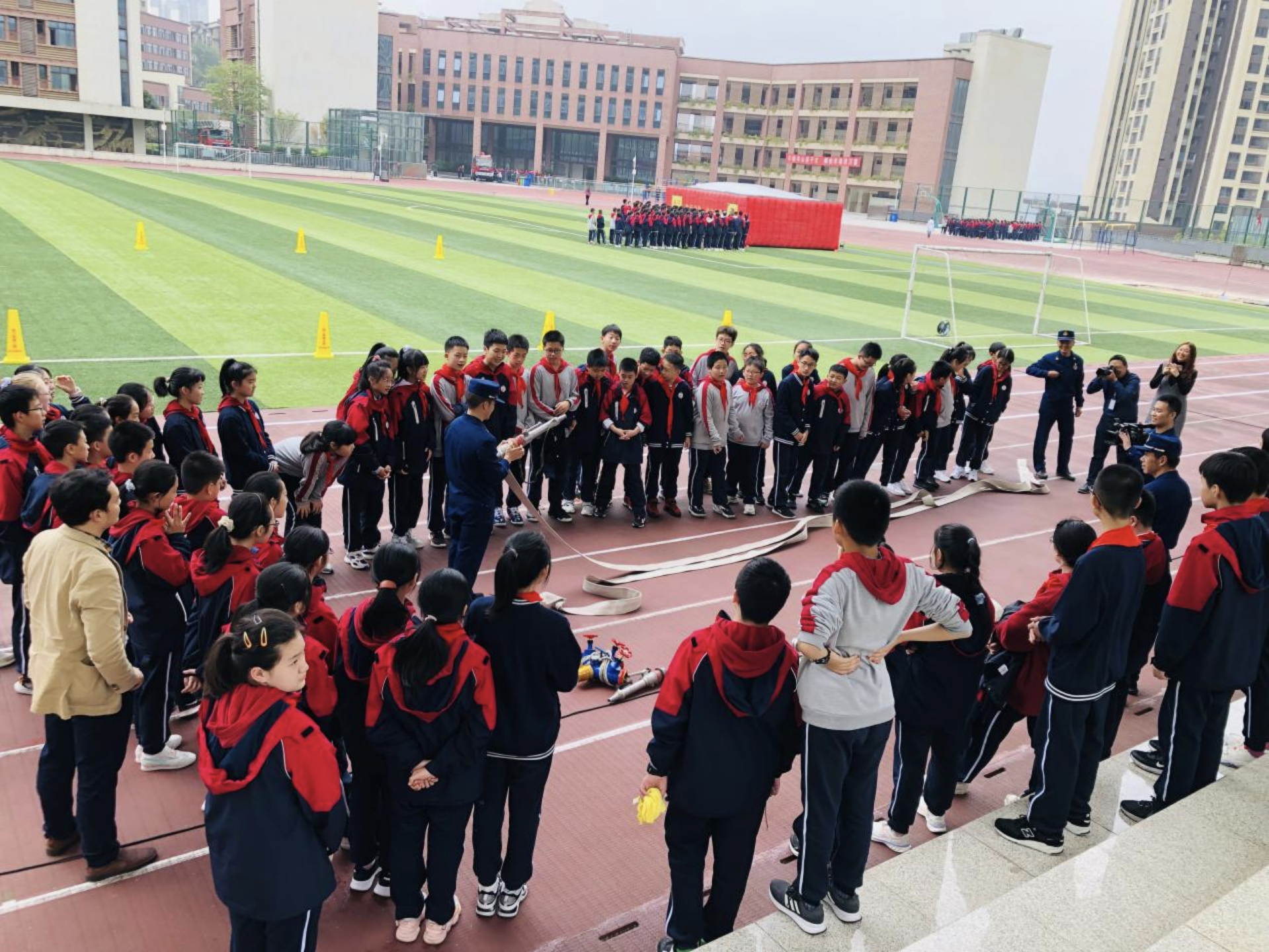 重庆市两江巴蜀中学